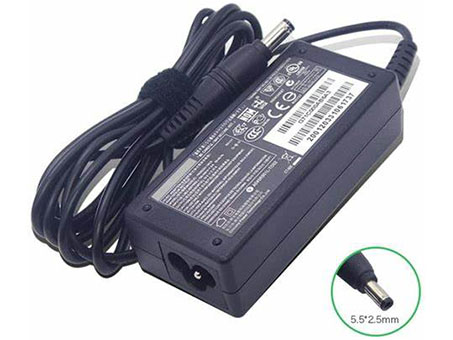 TOSHIBA Satellite C660D-1C7 AC Adapter